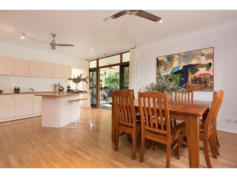 113 Birdwood Road, Holland Park West QLD 4121