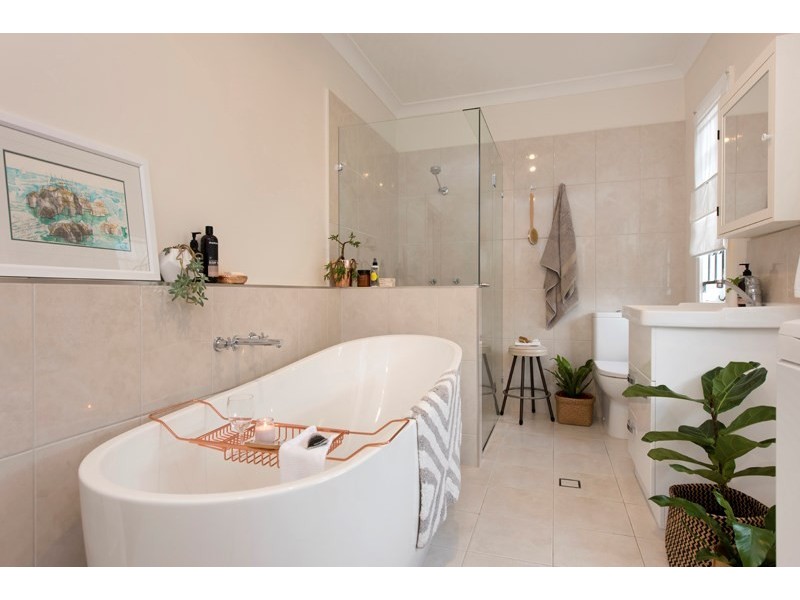 113 Birdwood Road, Holland Park West QLD 4121