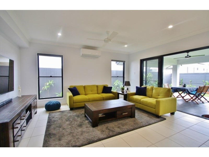 36 Eagle Parade, Rochedale QLD 4123