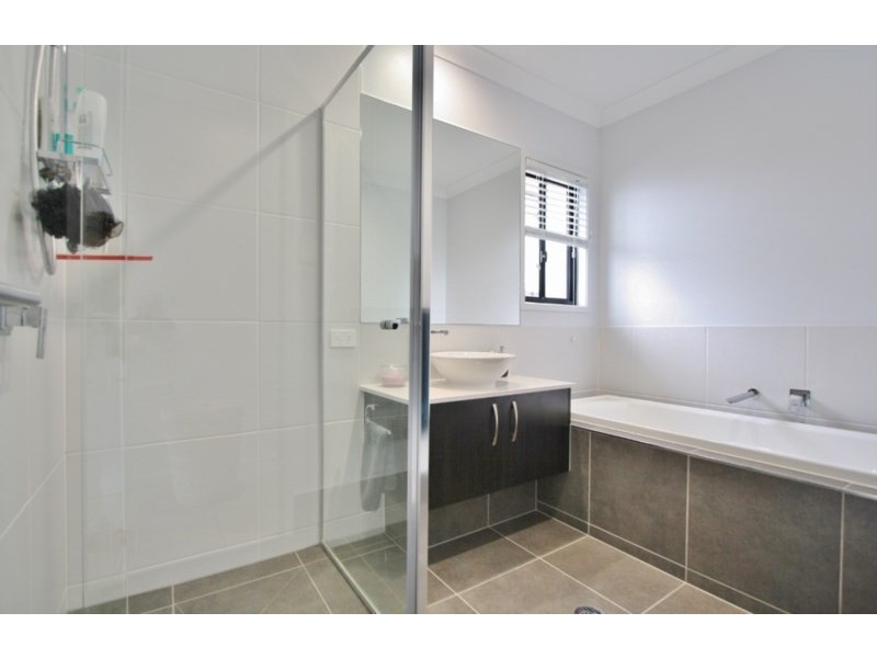 36 Eagle Parade, Rochedale QLD 4123