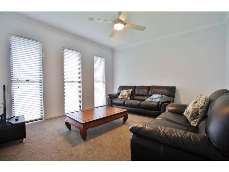 36 Eagle Parade, Rochedale QLD 4123