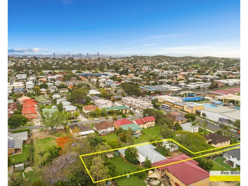 37 Zahel Street, Carina QLD 4152