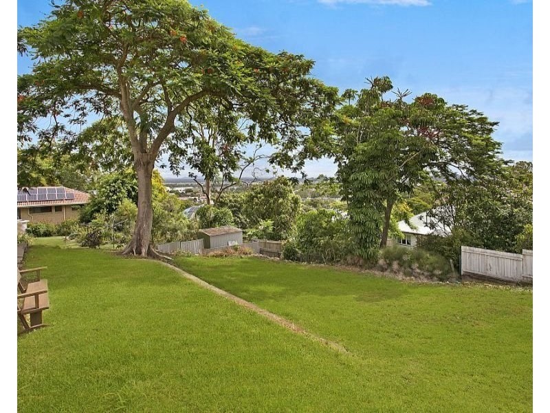 19 Vasey Street, Moorooka QLD 4105