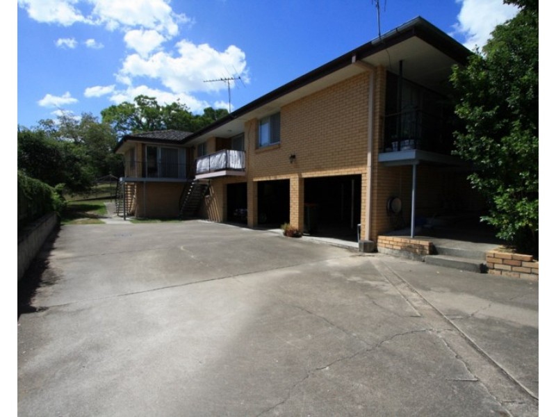 1/57 Crown Street, Holland Park West QLD 4121