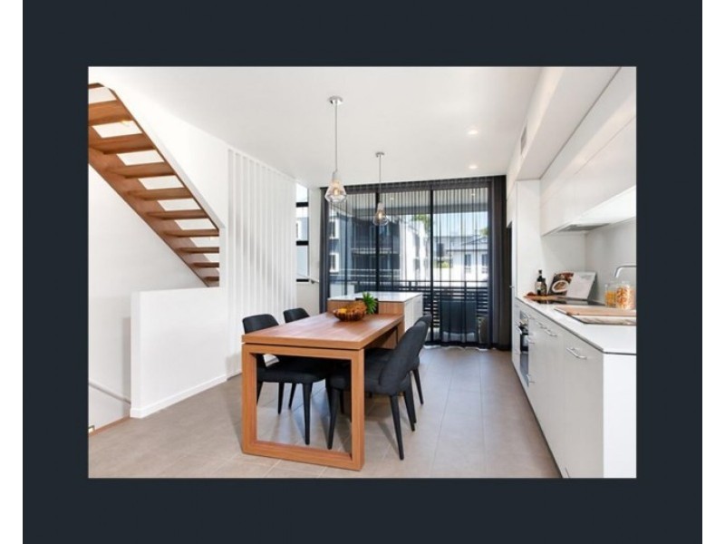 3/37 Latimer Street, Holland Park QLD 4121