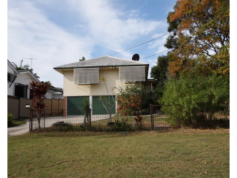 9 Monaco Street, Holland Park West QLD 4121