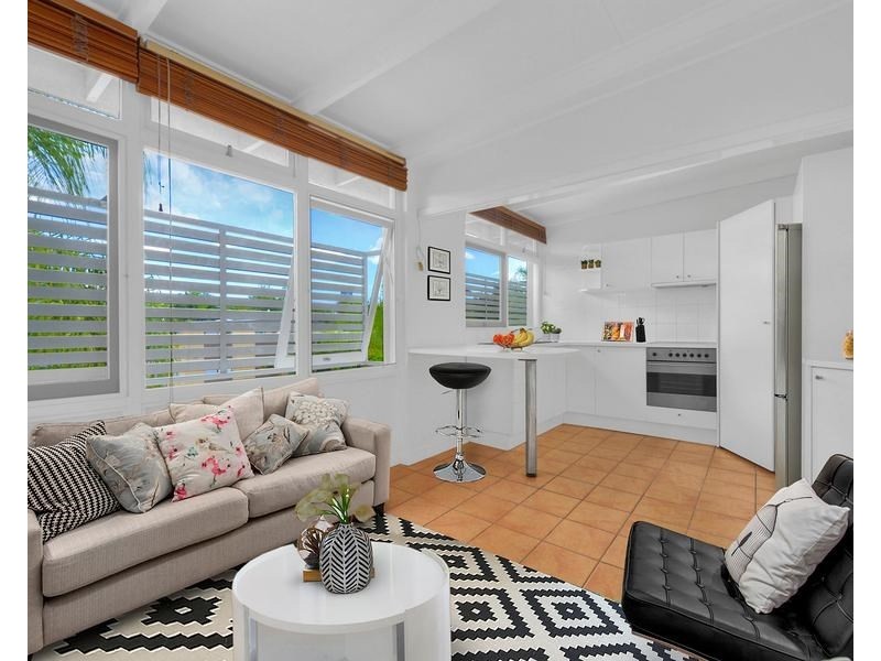 8/52 Mark Street, New Farm QLD 4005