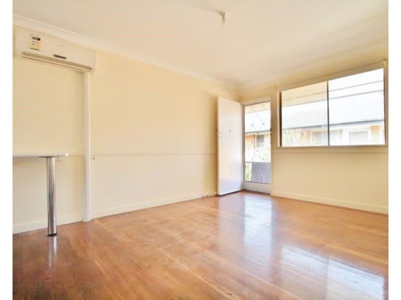 2/29 Arnold Street, Holland Park QLD 4121