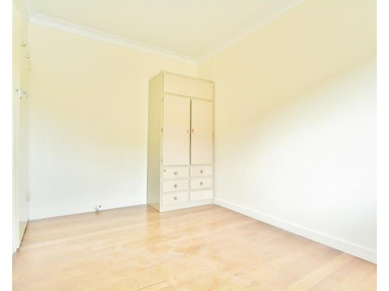 2/29 Arnold Street, Holland Park QLD 4121