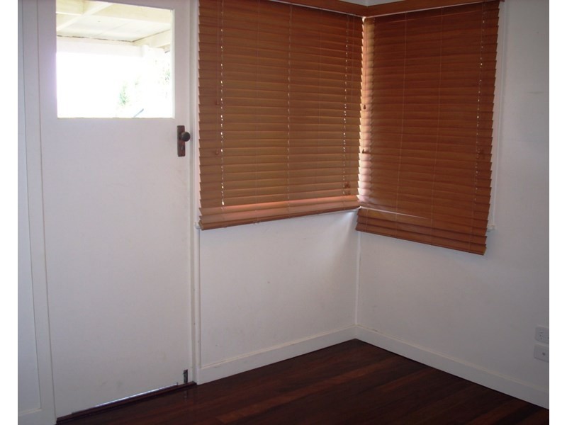 19 Andrew Avenue, Tarragindi QLD 4121