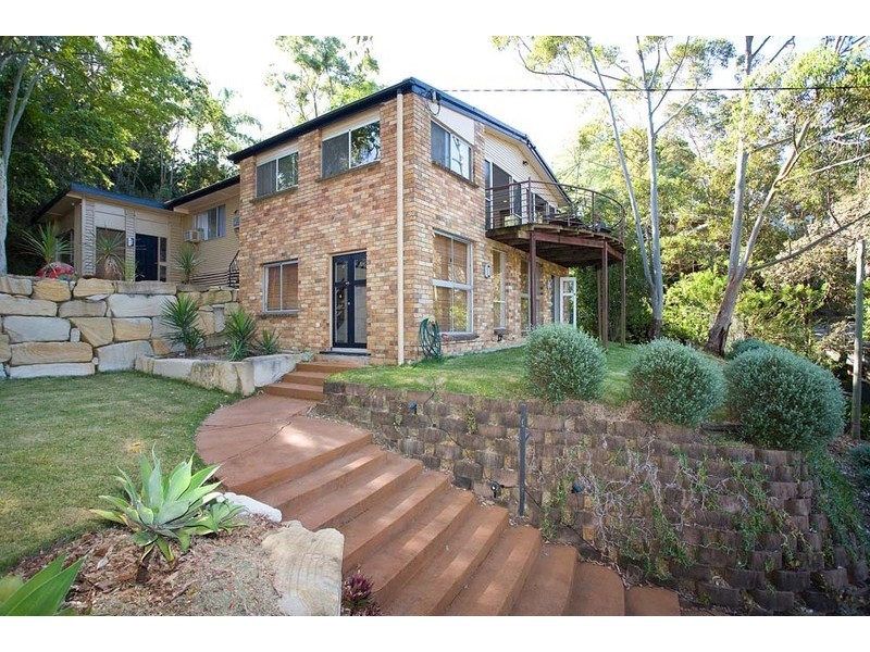 24 Flynn Street, Holland Park West QLD 4121