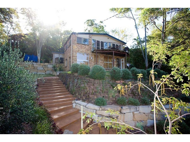 24 Flynn Street, Holland Park West QLD 4121