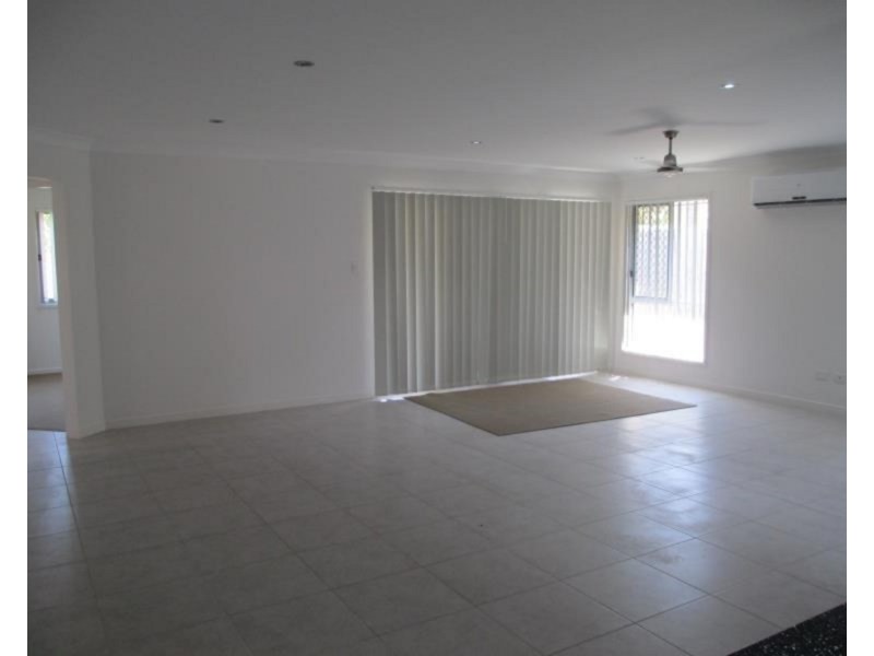 6 Surwold Way, Loganlea QLD 4131