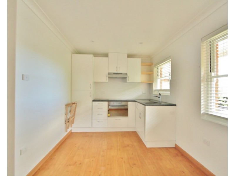 7D/2 Carl Street, Woolloongabba QLD 4102