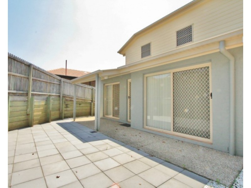 1/29 Oatland Crescent, Holland Park West QLD 4121