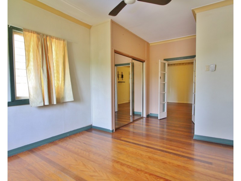 58 Creek Road, Mount Gravatt East QLD 4122