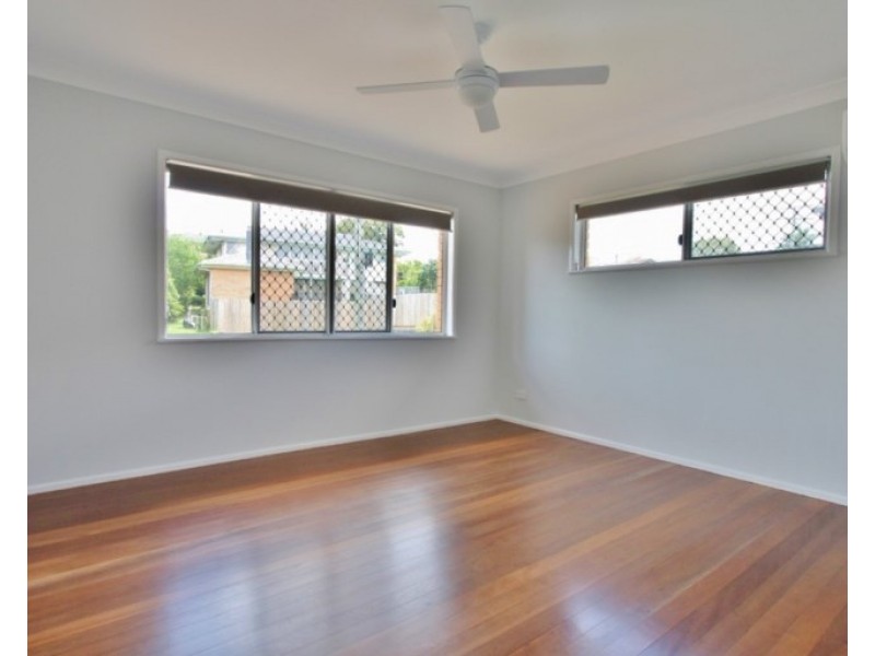 25 Chiniala Street, Mansfield QLD 4122