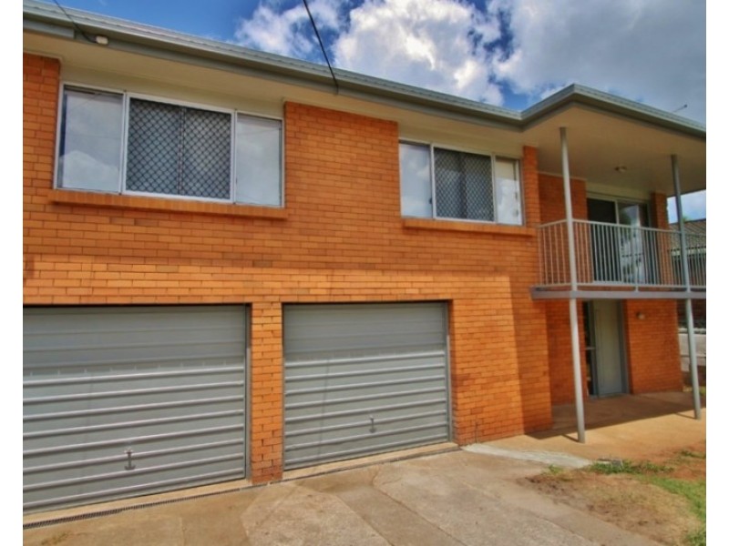 25 Chiniala Street, Mansfield QLD 4122