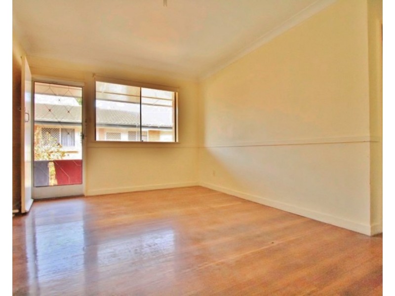 2/29 Arnold Street, Holland Park QLD 4121