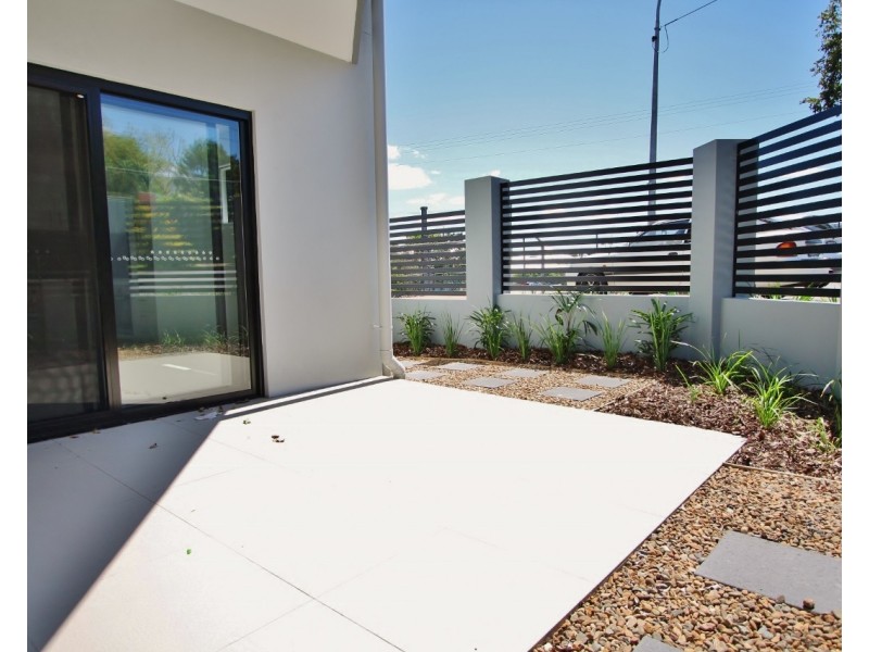 1/11 Lagonda Street, Annerley QLD 4103