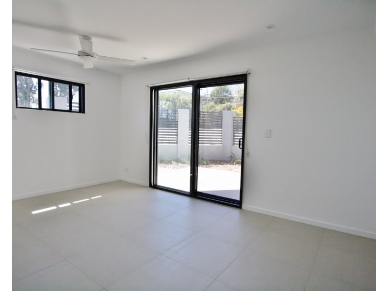 1/11 Lagonda Street, Annerley QLD 4103