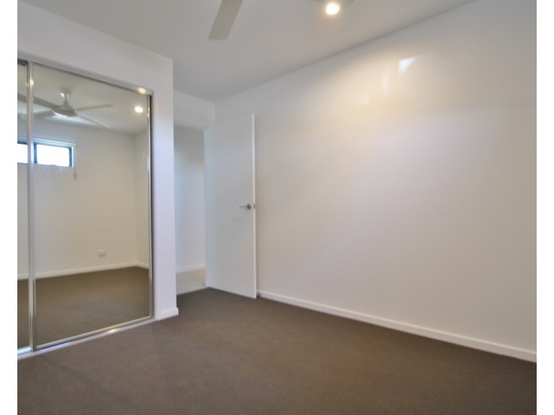 1/11 Lagonda Street, Annerley QLD 4103