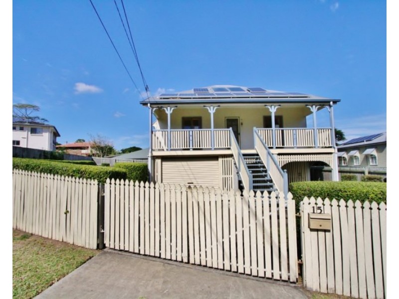 15 Hamel Road, Holland Park West QLD 4121