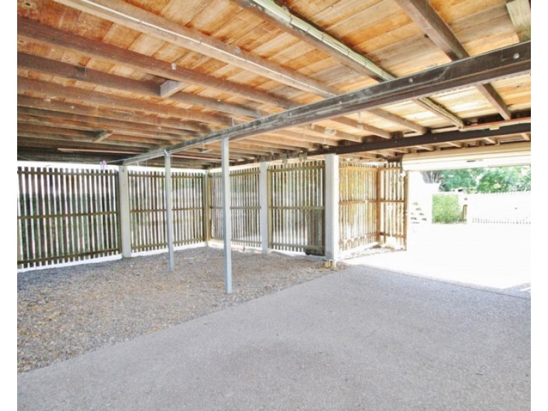 15 Hamel Road, Holland Park West QLD 4121