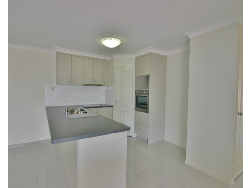 53 Burns Circuit, Augustine Heights QLD 4300