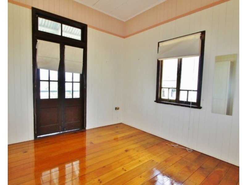 85 Bunya Street, Greenslopes QLD 4120