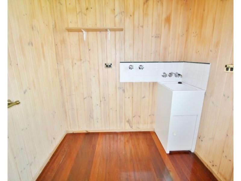 85 Bunya Street, Greenslopes QLD 4120