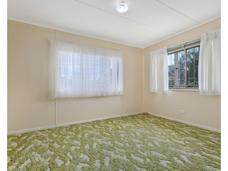 15 Breslin Street, Carina QLD 4152