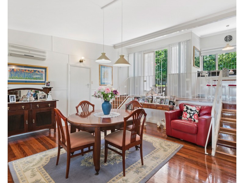 26 Derby Street, Highgate Hill QLD 4101