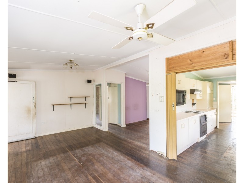 154 Bapaume Road, Holland Park West QLD 4121