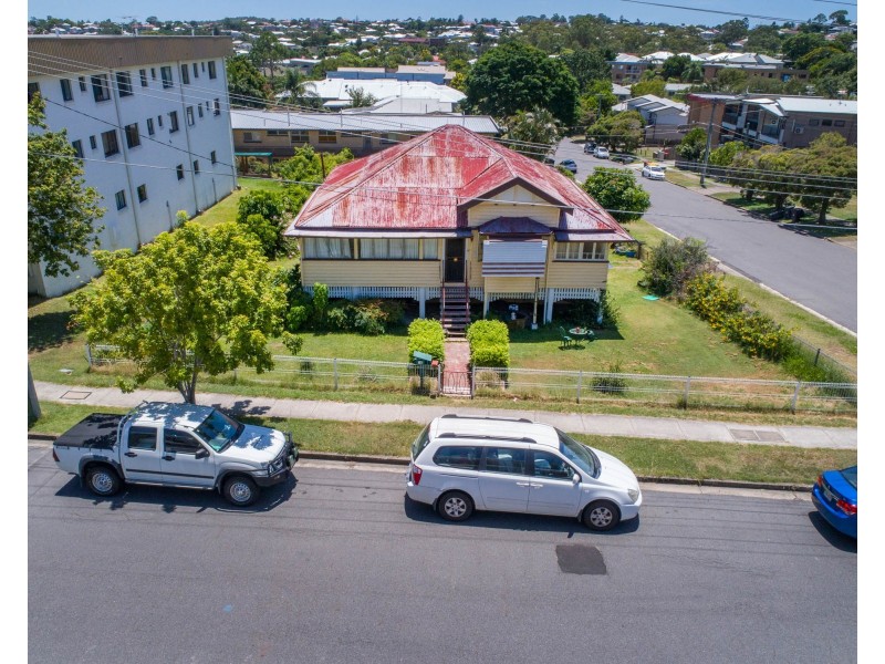 16 Durham Street, Coorparoo QLD 4151
