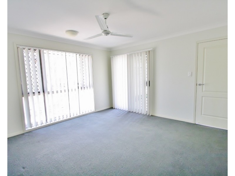 28 Friend Street, Wakerley QLD 4154