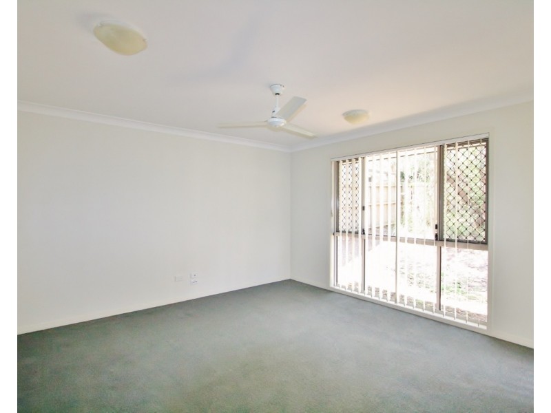 28 Friend Street, Wakerley QLD 4154