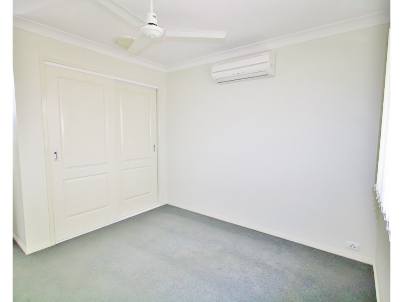 28 Friend Street, Wakerley QLD 4154