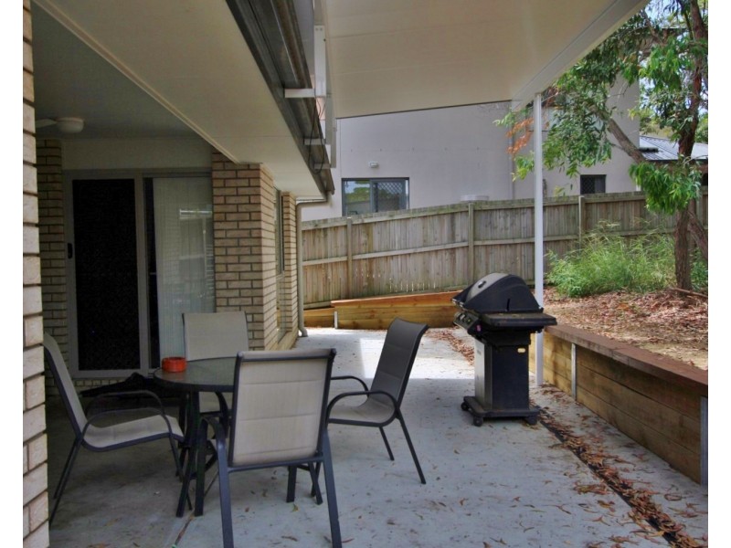 28 Friend Street, Wakerley QLD 4154