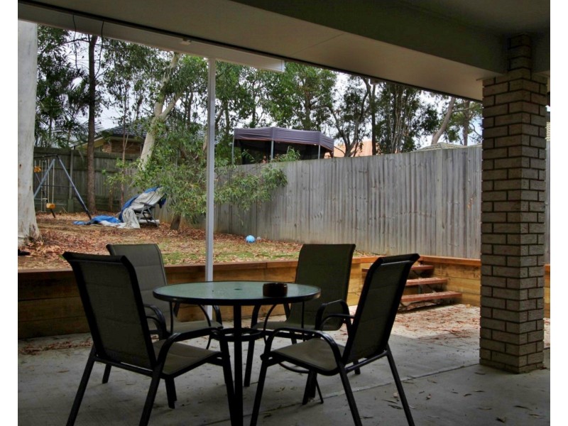 28 Friend Street, Wakerley QLD 4154