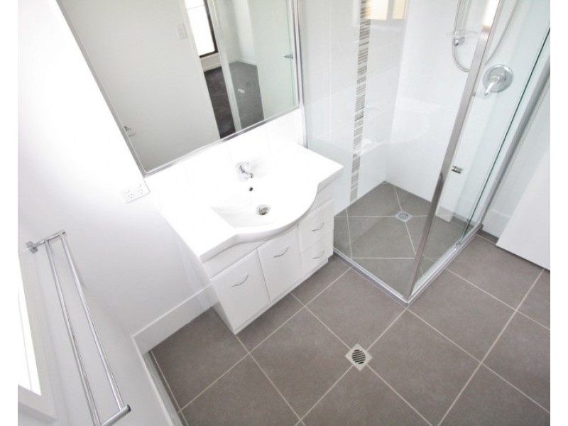 27 Augusta Boulevard, Pimpama QLD 4209