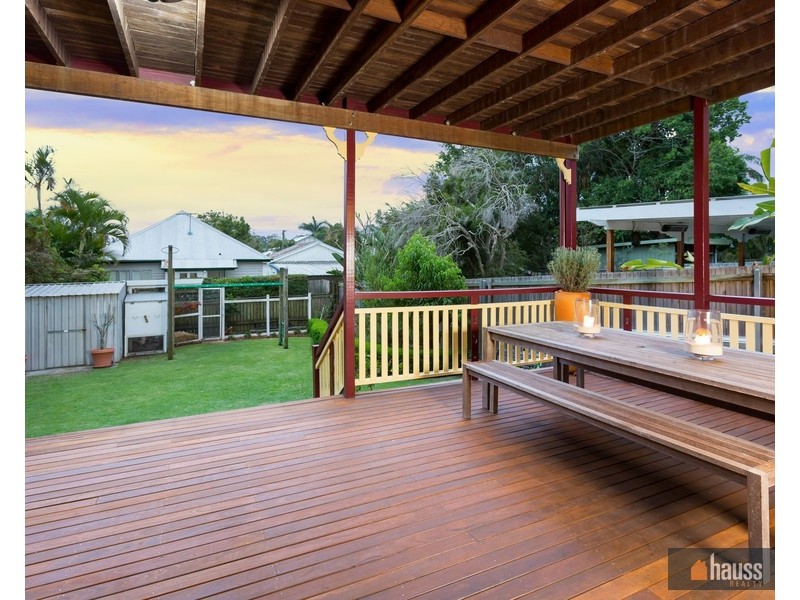92 Graceville Avenue, Graceville QLD 4075