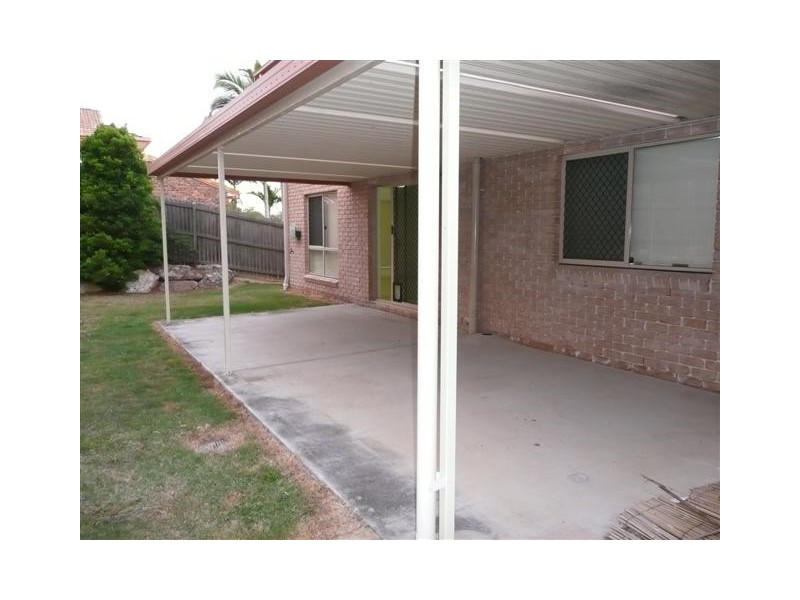 6 Hector Road, Holland Park QLD 4121