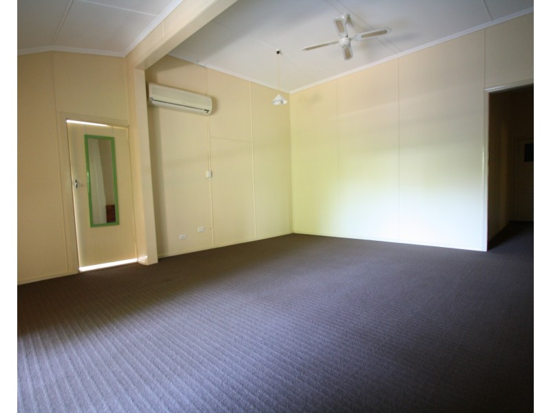 1/15 Maynard Street, Woolloongabba QLD 4102