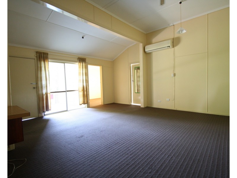 1/15 Maynard Street, Woolloongabba QLD 4102