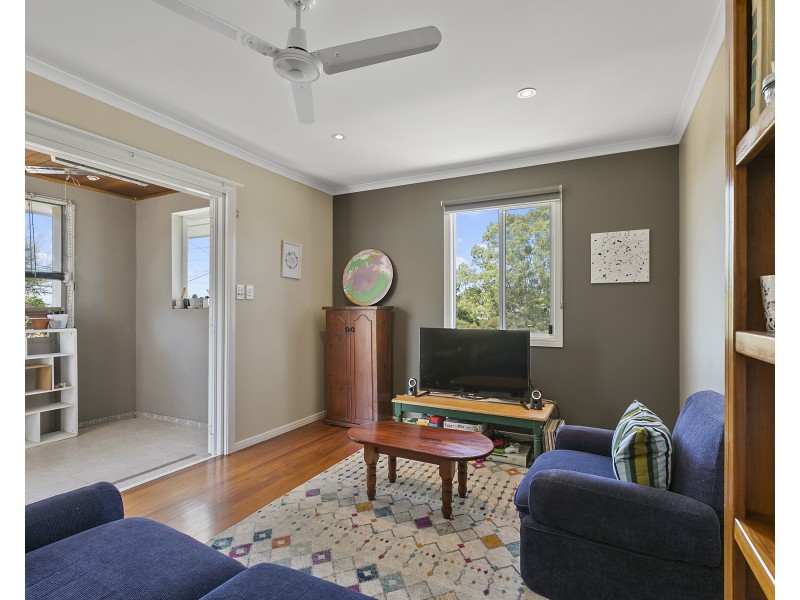 27 Belcaro Street, Upper Mount Gravatt QLD 4122