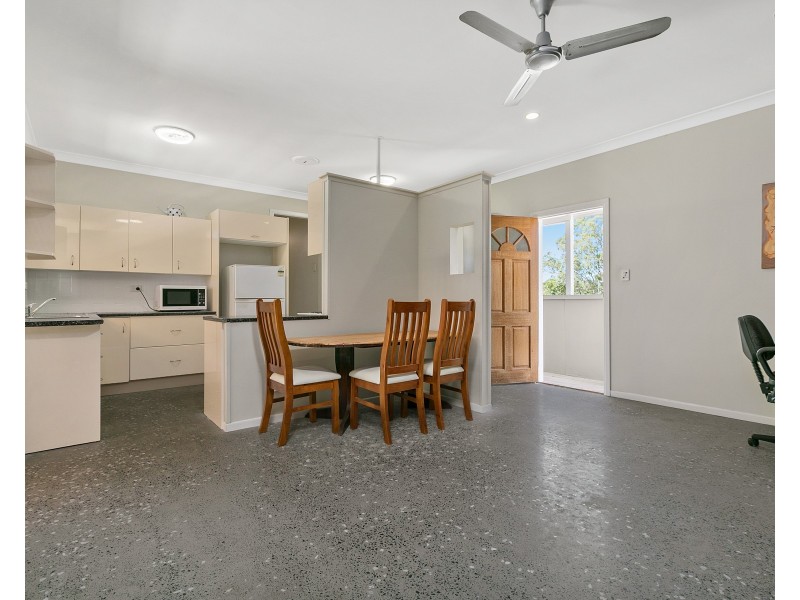 27 Belcaro Street, Upper Mount Gravatt QLD 4122