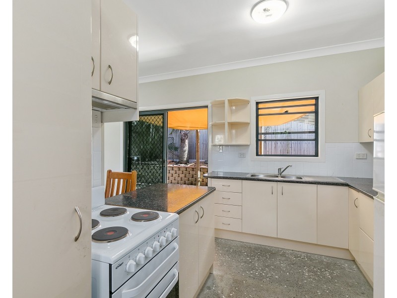27 Belcaro Street, Upper Mount Gravatt QLD 4122