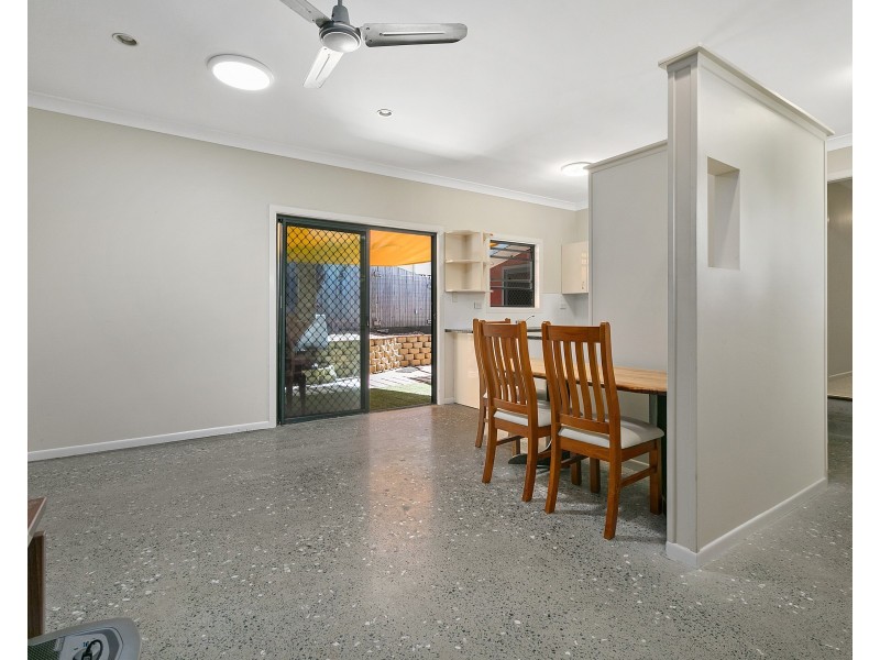 27 Belcaro Street, Upper Mount Gravatt QLD 4122