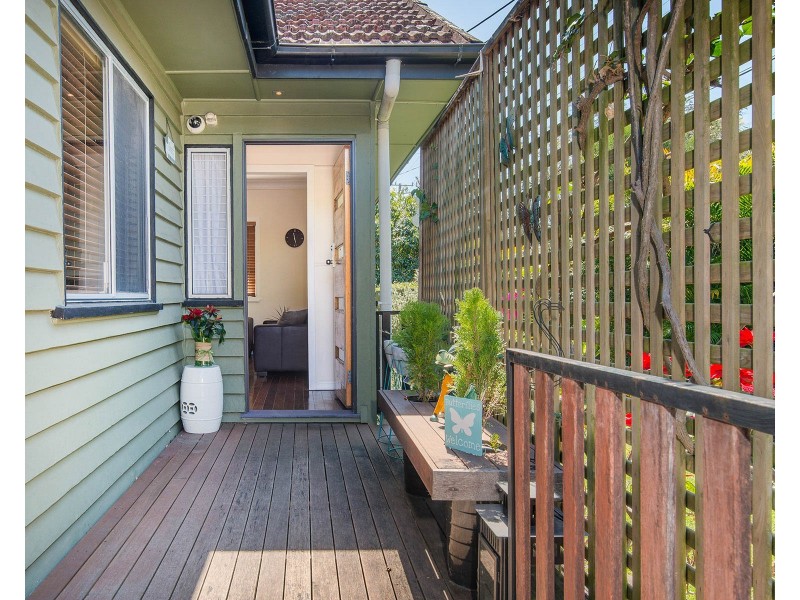 75 Birdwood Road, Holland Park West QLD 4121